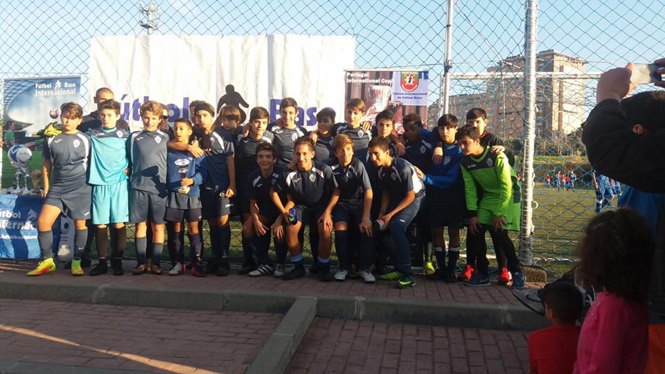 15420765_1180285552056786_1527081072888473178_n